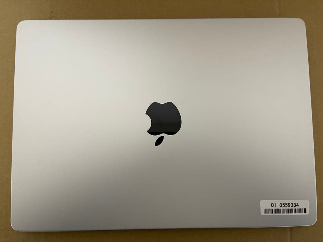 現行モデルMacBookPro14インチ M4/16GB/512G 100%
