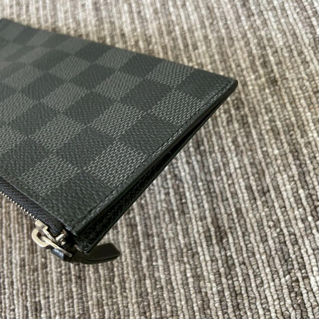 美品　Louis Vuitton　ルイヴィトン　ダミエグラフィット　ケース
