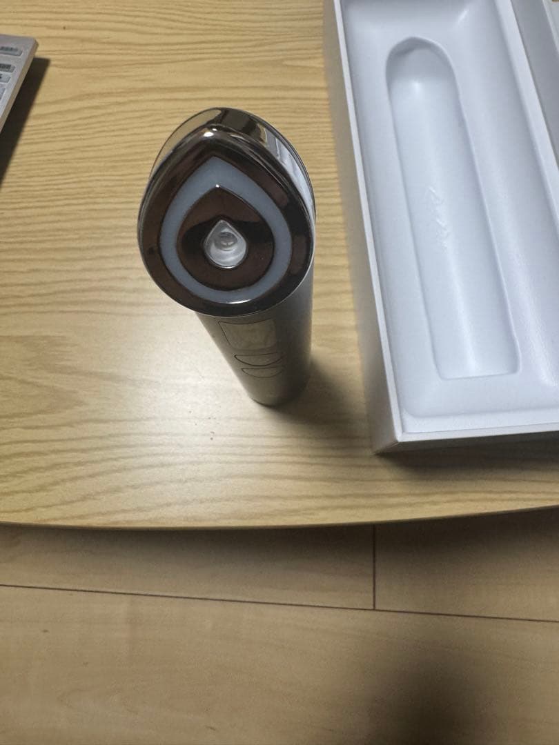 和*田様 R*n様 BOOSTER PRO 美顔器