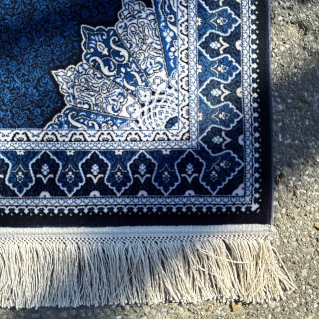 A*n様 ネイビーブルーのフラワーパターンラグ 80x125 トルコ製