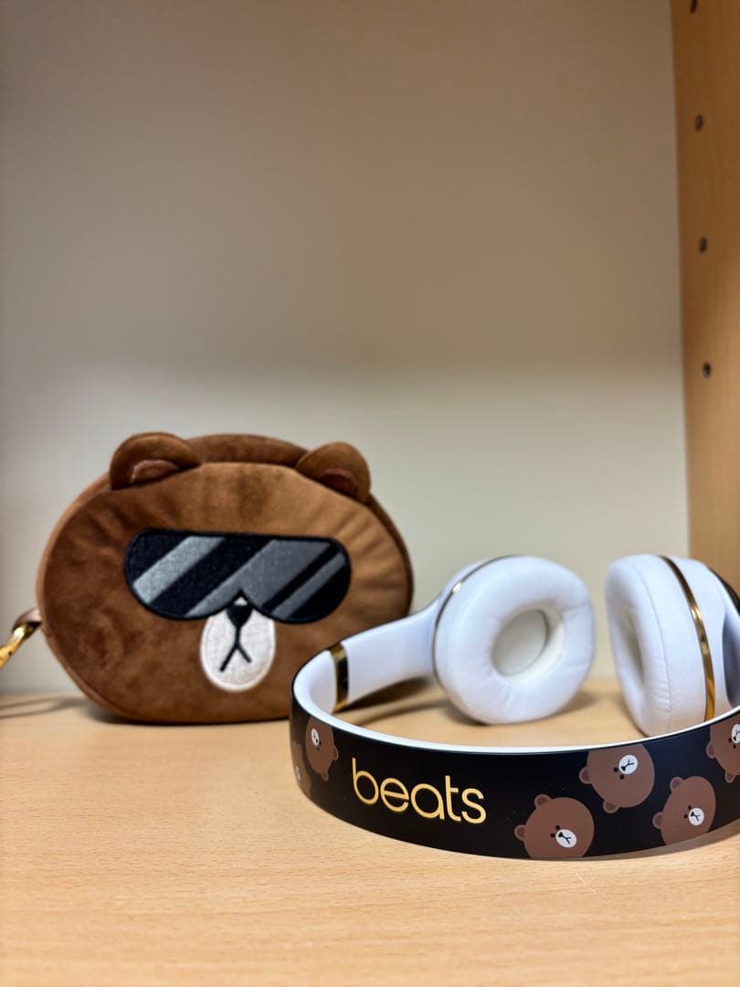 ヘッドホン Beats Solo3 Wireless LINE FRIENDS