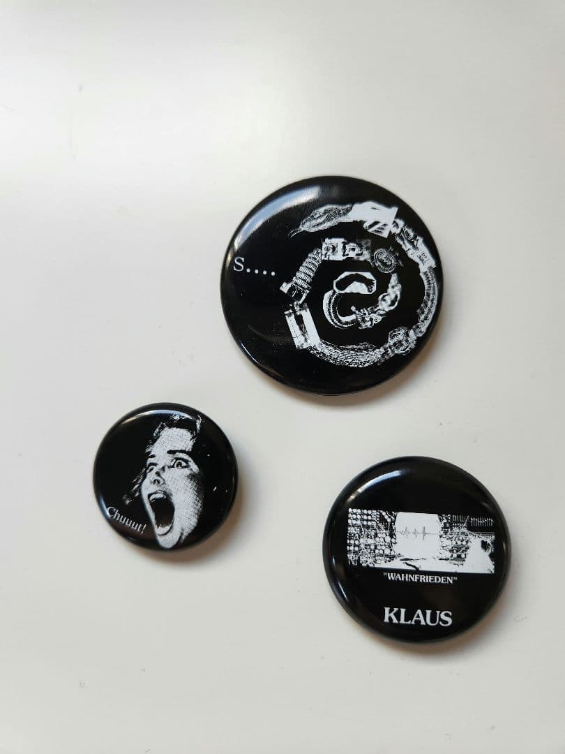 UNDERCOVER T期　缶バッチセット