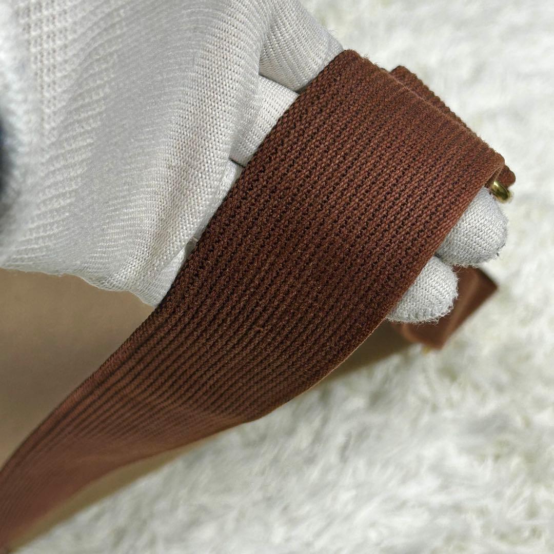 美品✨ハンティングワールド　メッセンジャーバッグ　サファリトゥデイ 　A4