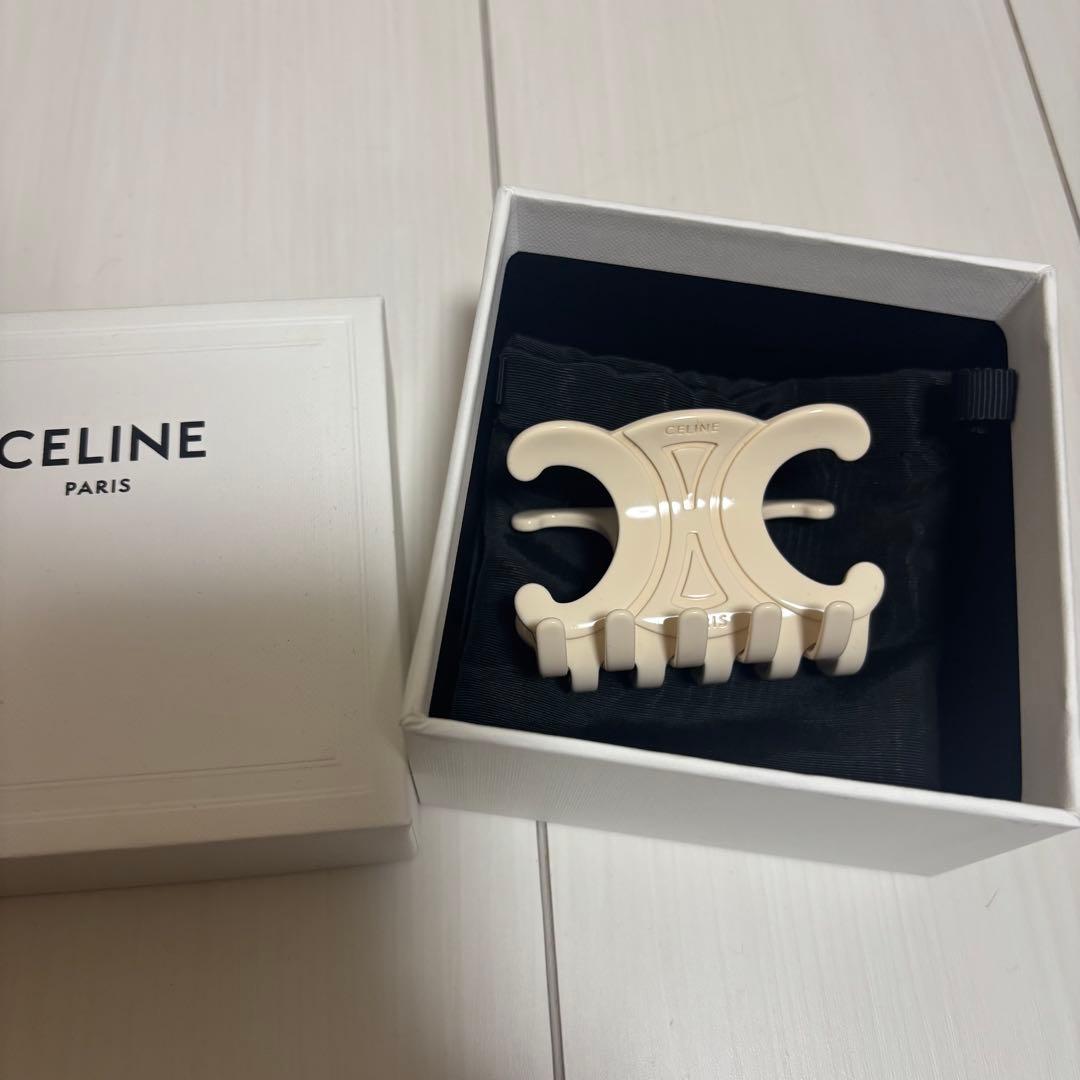 CELINE アイボリー ヘアクリップ ボックス付き