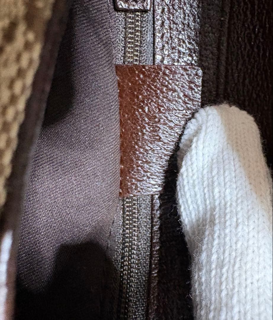 GUCCI GGパターン ウエストポーチ　ベージュ