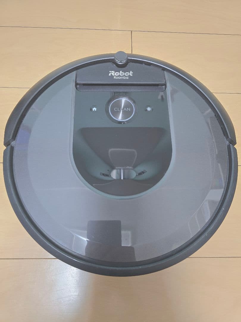 iRobot ルンバ i7+ クリーンベース付き本体