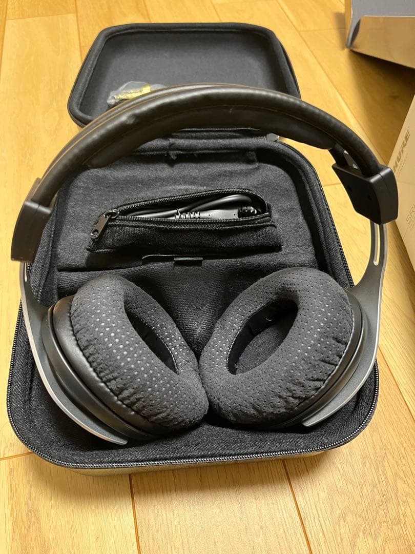 SHURE SRH1540 ヘッドフォン ほぼ新品