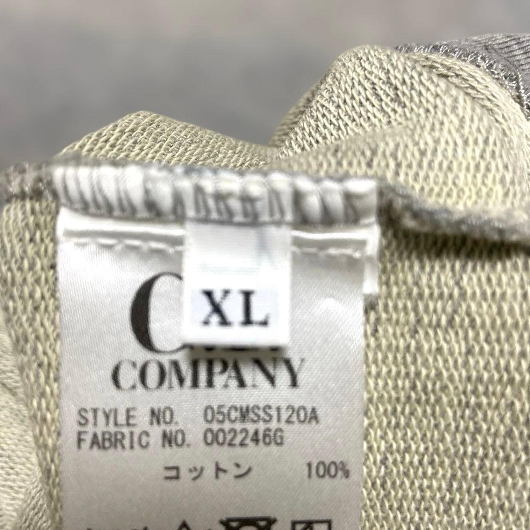【極美品/XL】✴︎新品C.P. COMPANY ロゴ刺繍 スウェット トレーナー