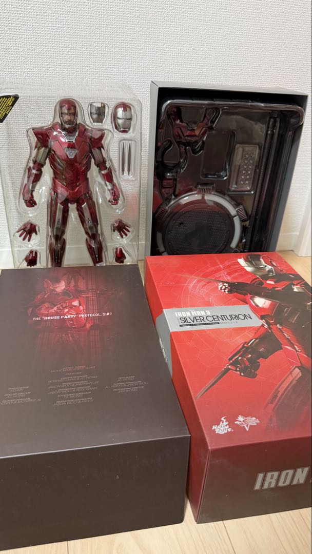 1/6ホットトイズ アイアンマンマーク33(シルバーセンチュリオン)