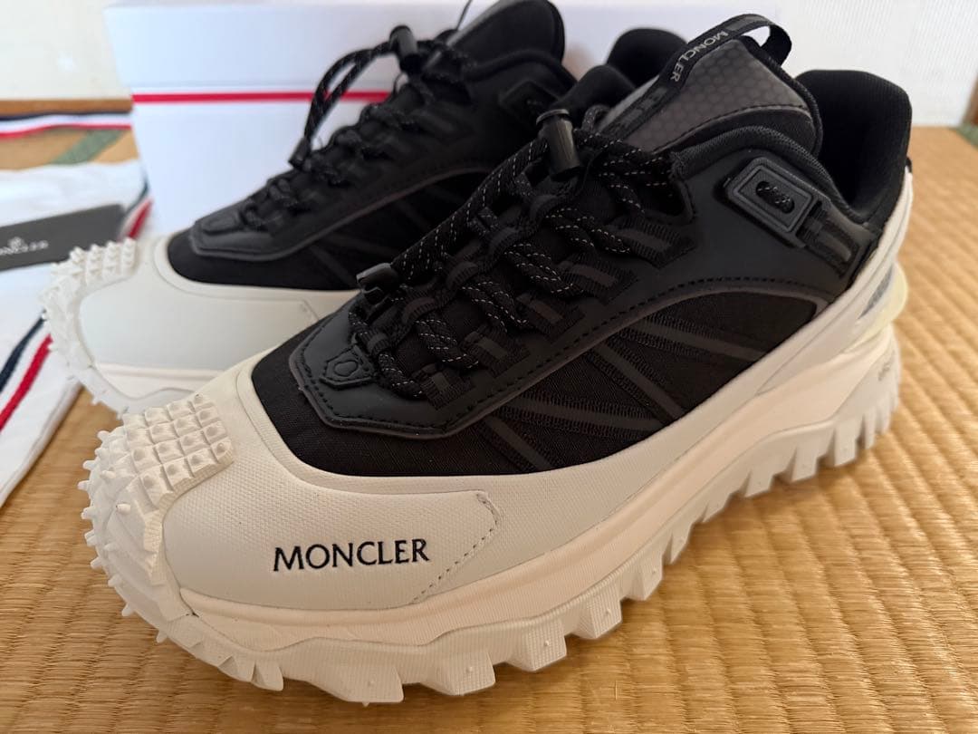 MONCLER モンクレール　トレッキングスニーカー ブラック/ホワイト