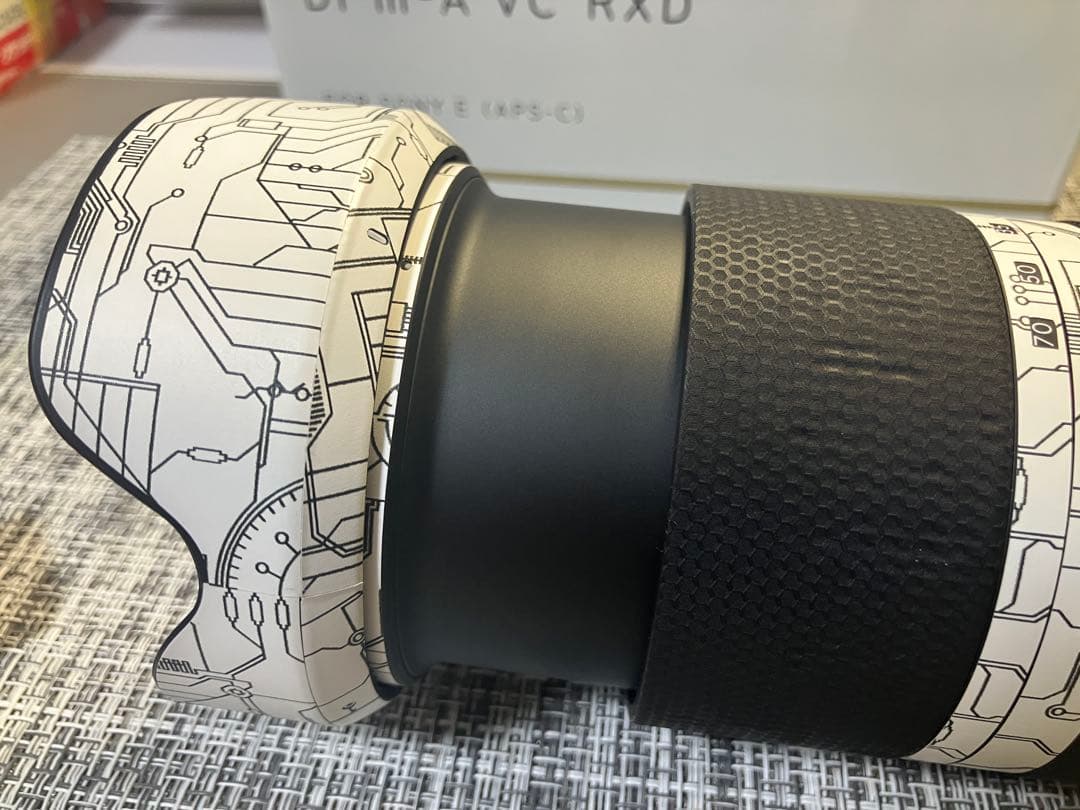 TAMRON タムロン 17-70mm F/2.8 ＋おまけ