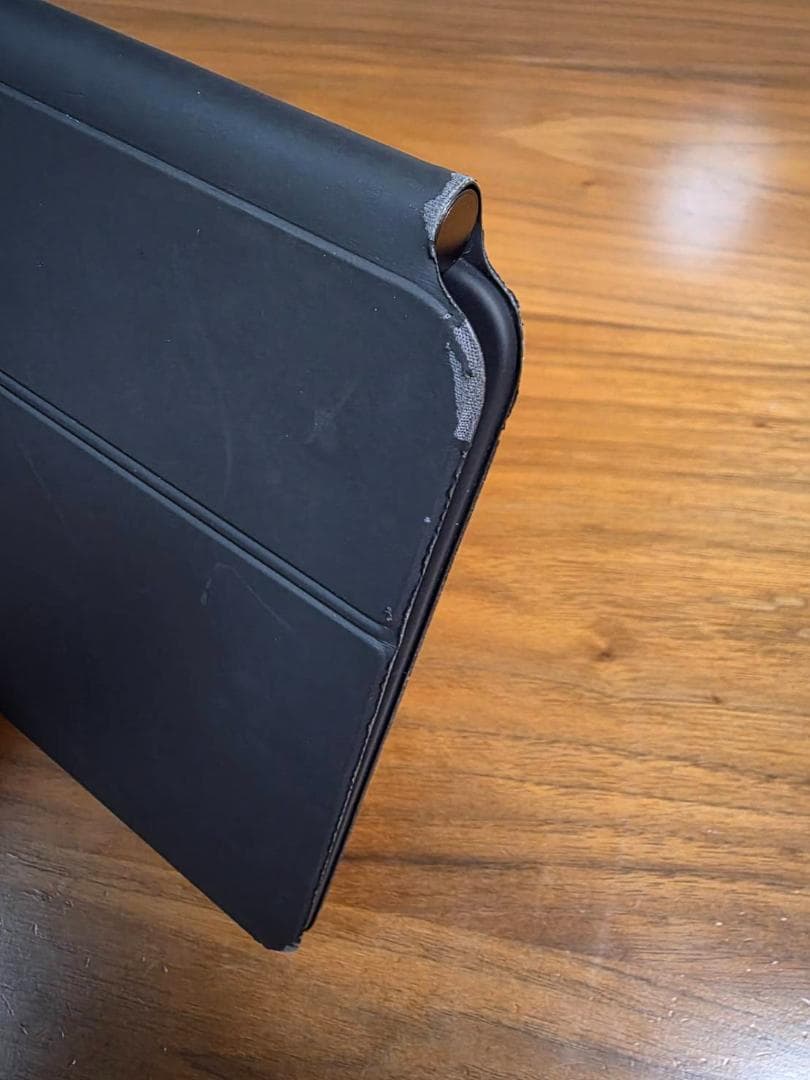 格安！Ipad Magic Keyboard　MXQT2J/A A2261