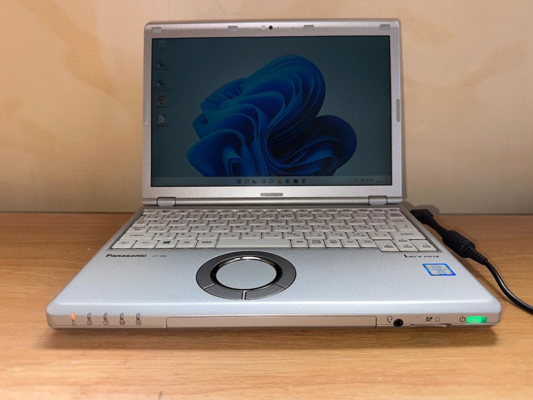 Panasonic CF-SZ6 ノートPC 12.1インチ シルバー ③