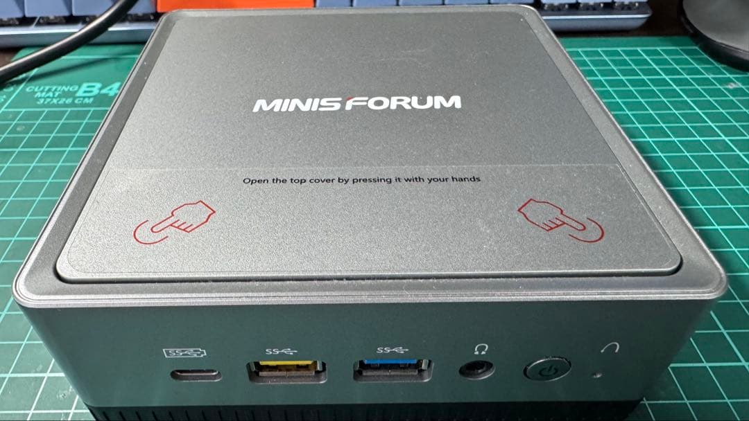 MINIS FORUM UM350ミニPC