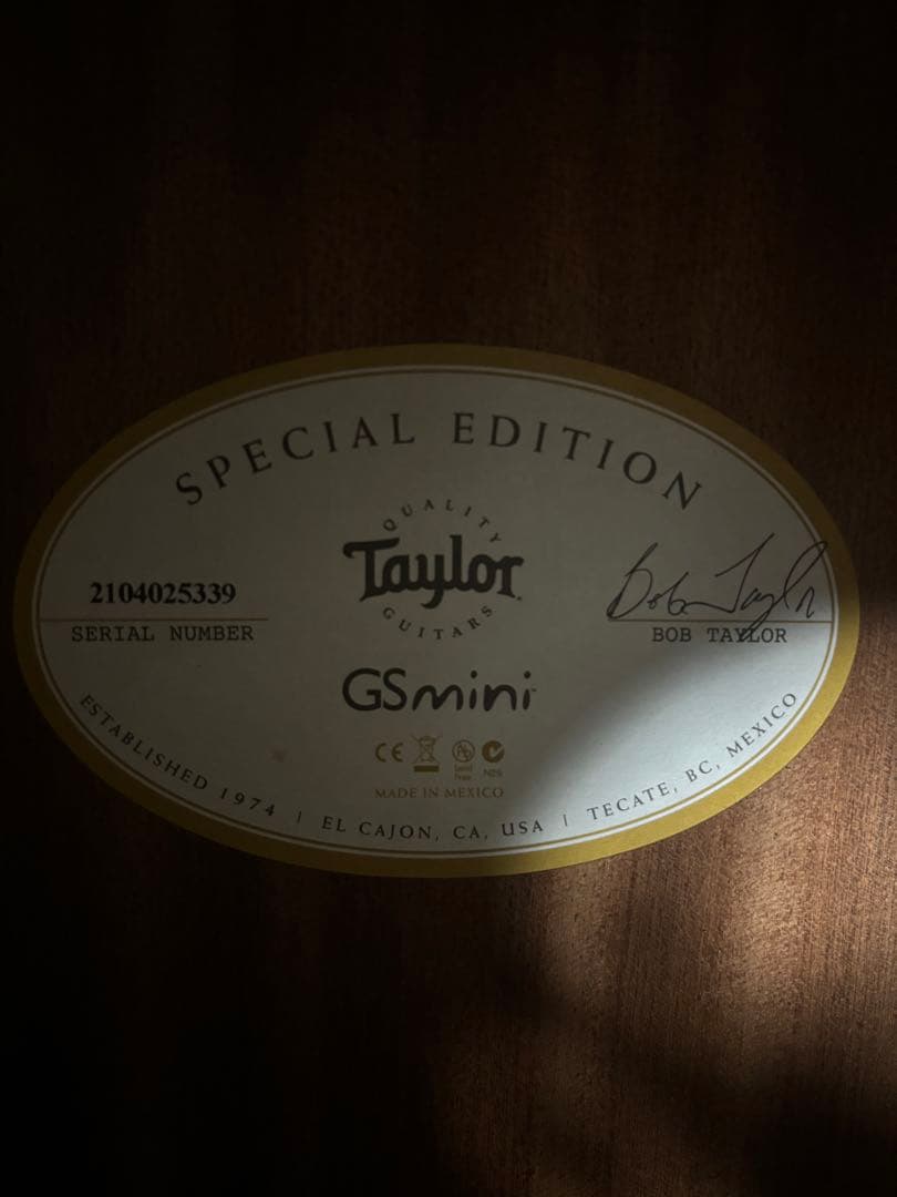 【美品】Taylor GS Mini Koaアコースティックギター 純正ケース付