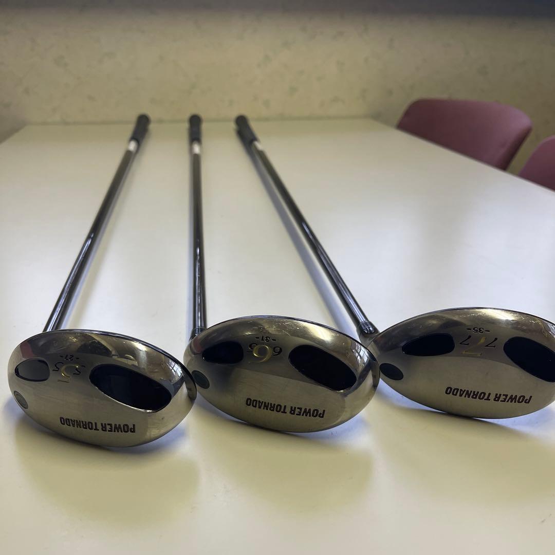 POWER TORNADO ユーティリティ 27° 31° 35° R2