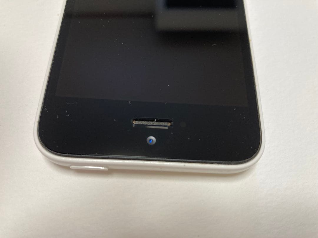 iPhone 5C 32GB au SIMロックあり 初期化済み