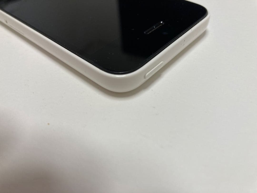 iPhone 5C 32GB au SIMロックあり 初期化済み