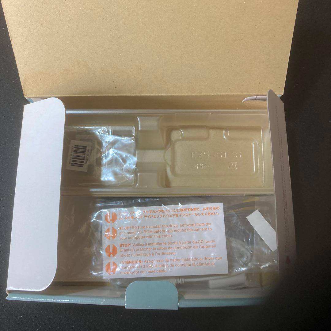 Canon IXY デジタルカメラ チタン　　　やや難あり