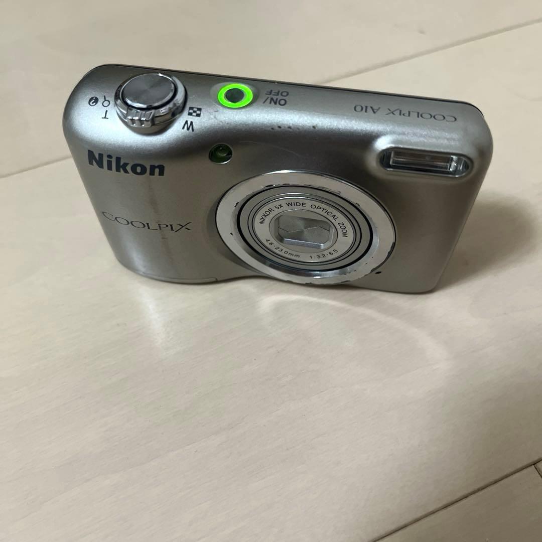 Nikon COOLPIX A10 シルバー ⭐︎新品単三電池付き