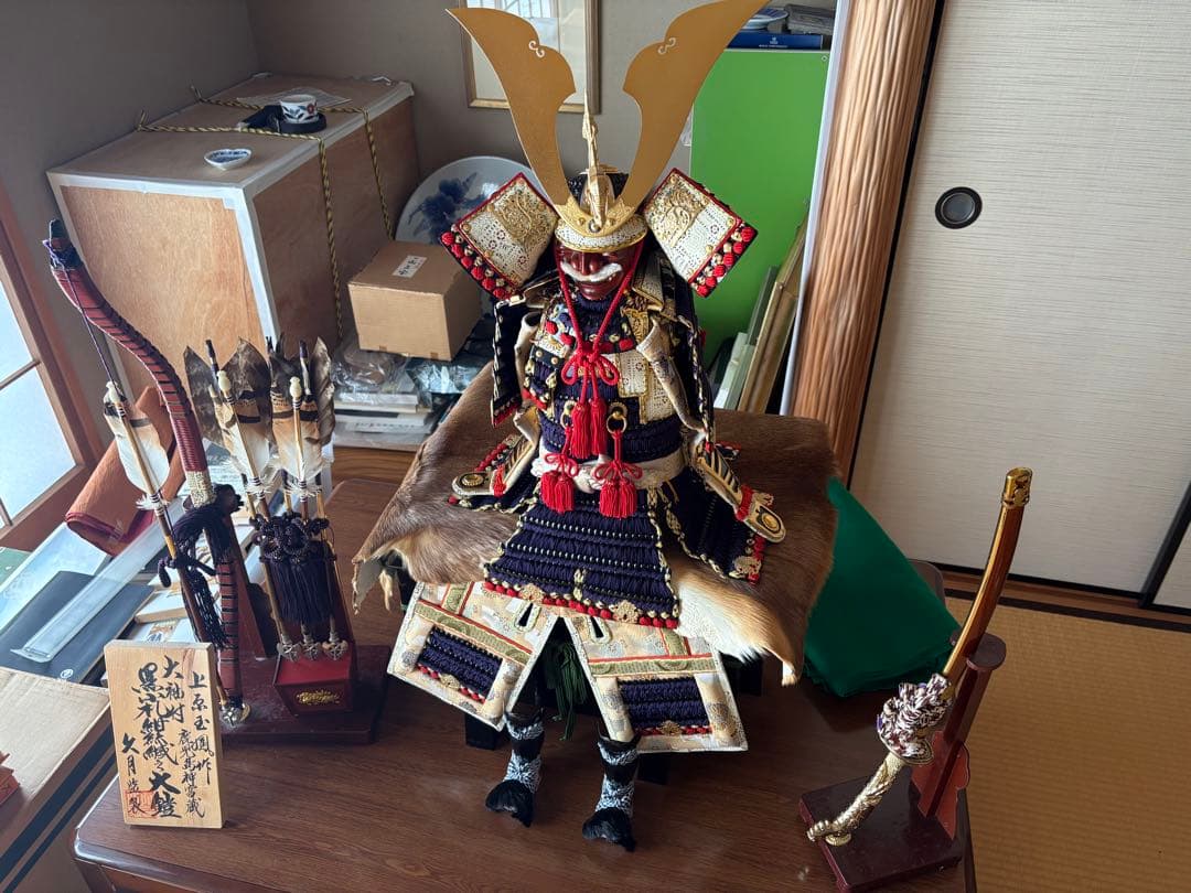 ５月人形　兜鎧刀等セット