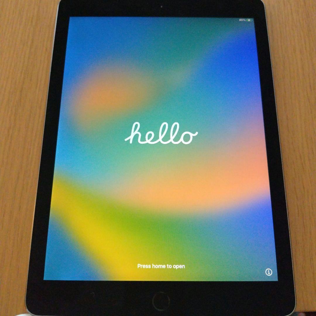 Apple iPad Pro　9.7インチ　第1世代　シルバー 本体