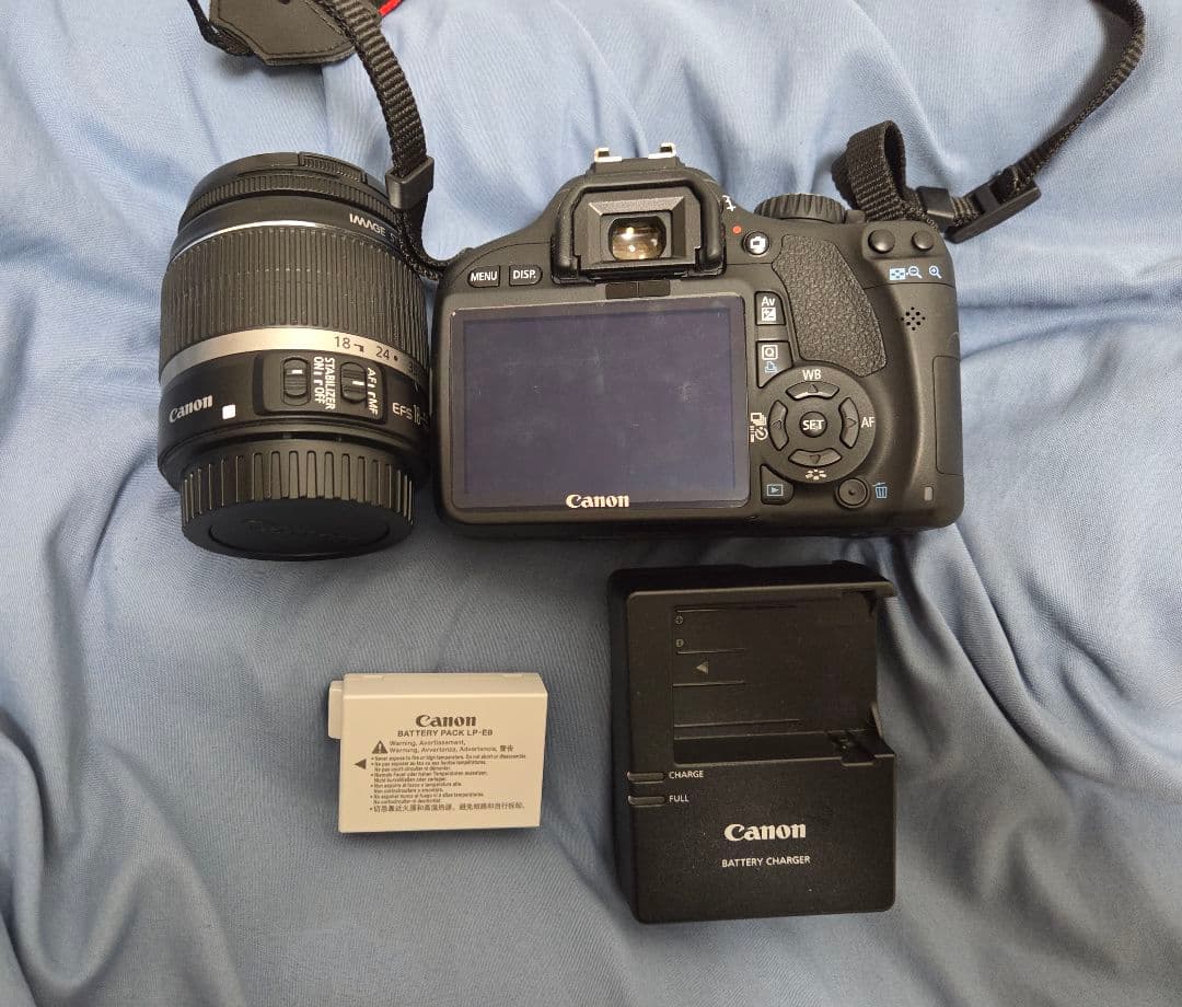 デジタルカメラ Canon EOS kiss x4