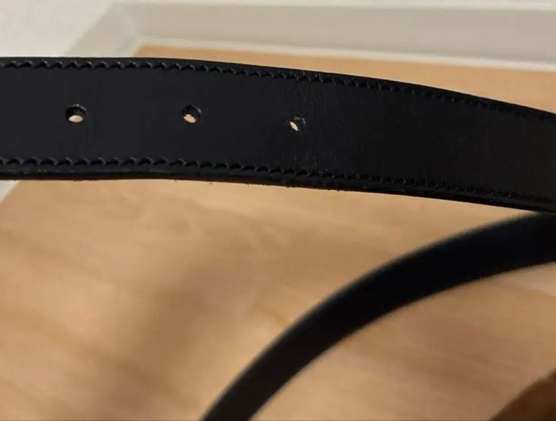 GUCCI ブラックレザー GGロゴベルト