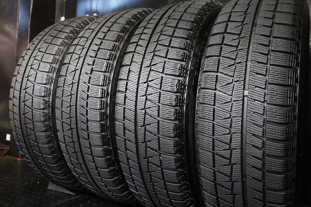 日産純正 E12ノート 21年製 BSスタッドレス 185/65R15 ティーダ