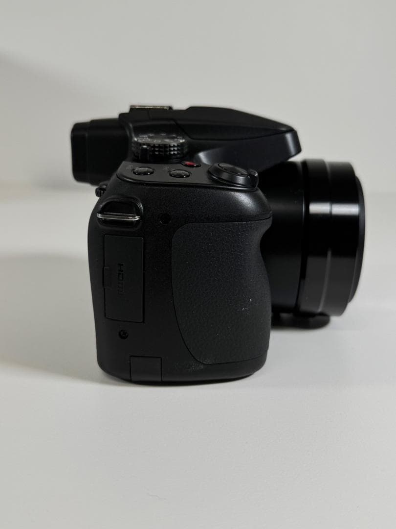 【未使用品】パナソニック LUMIX DC-FZ85D