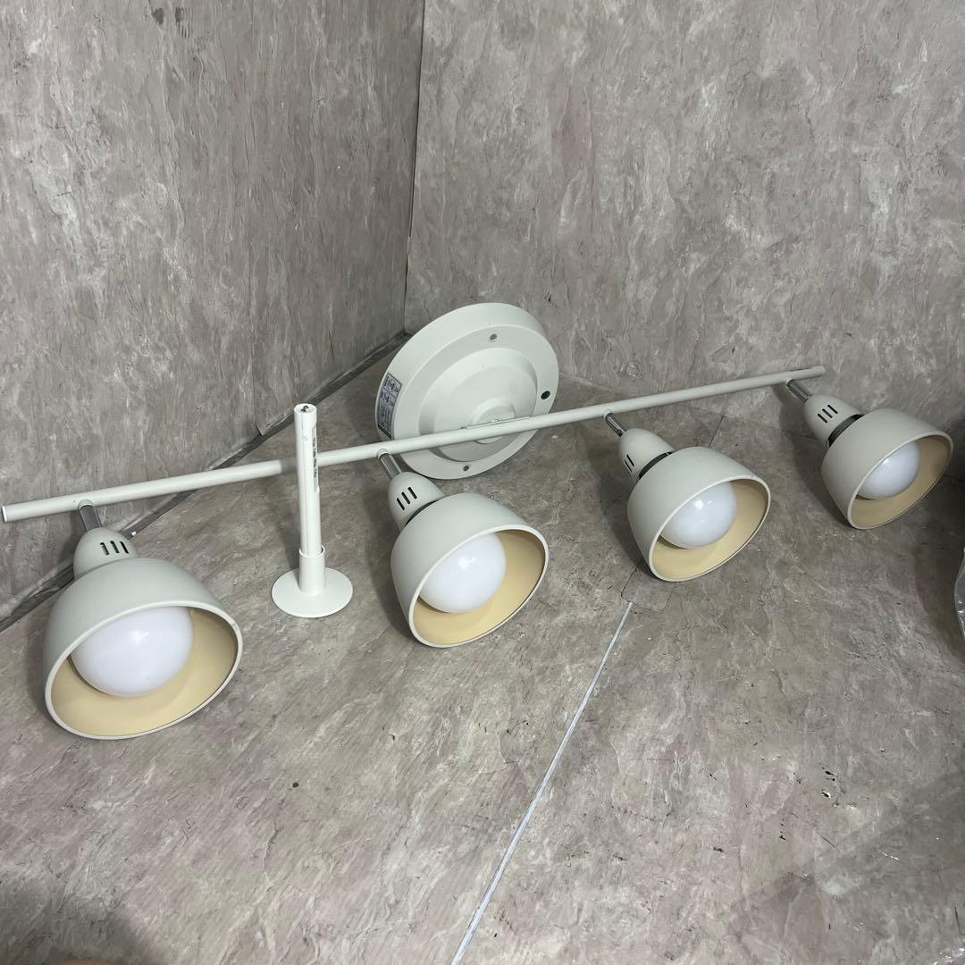 アートワークスタジオ シーリングライト 4灯 リモコン付 ILR-110A8