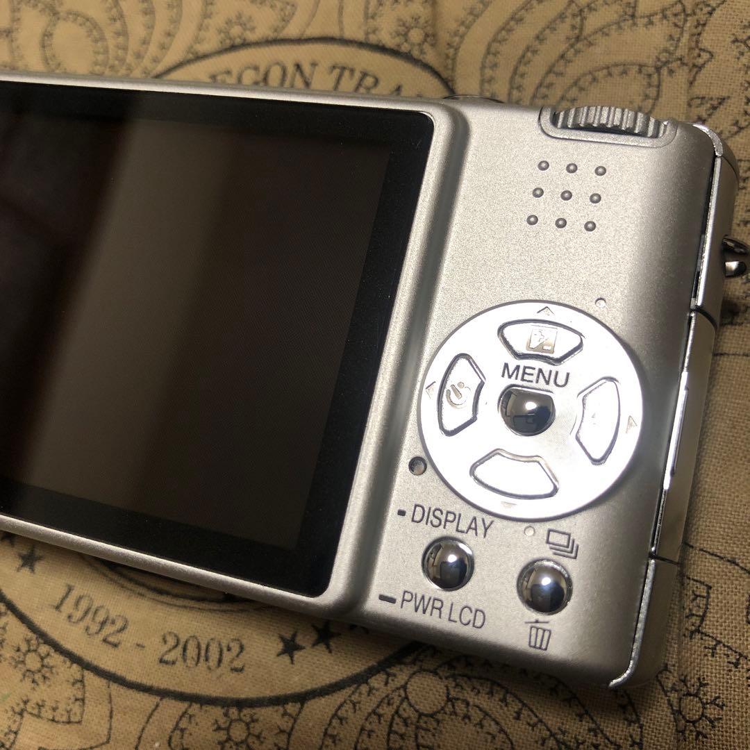 完品 Panasonic DMC-FX8 デジカメ コンデジ 美品