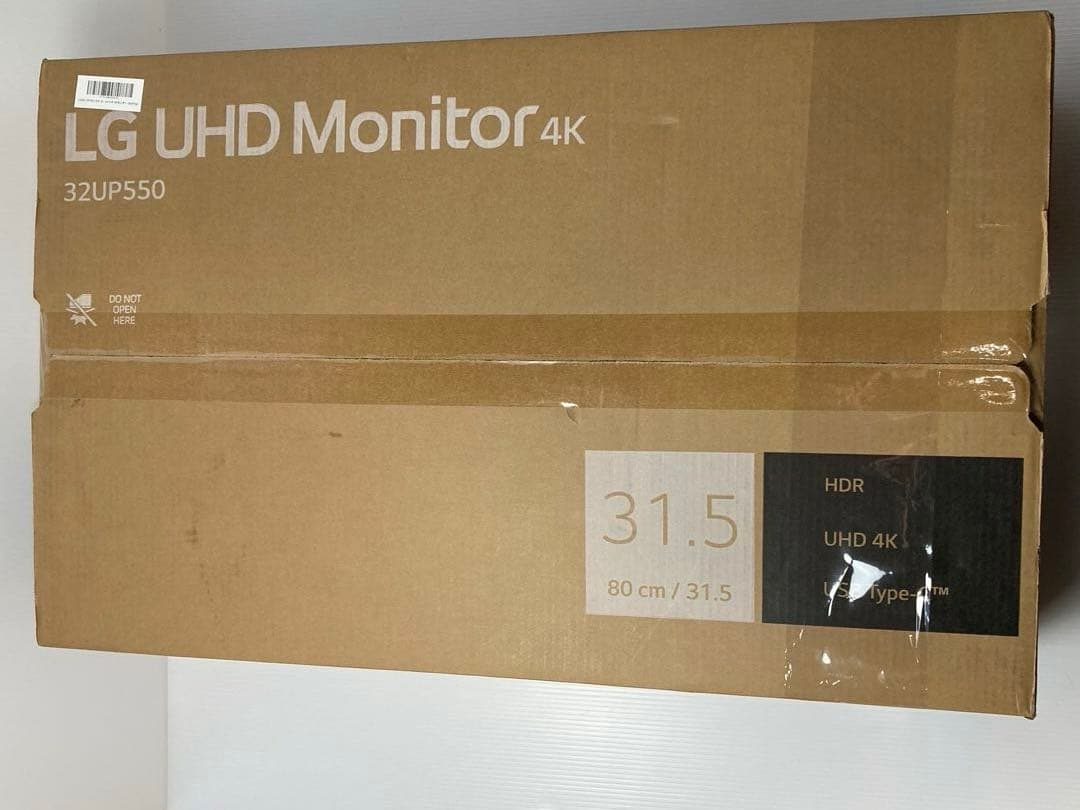LGエレクトロニクス 31.5インチ 4Kモニタ - 32UP550