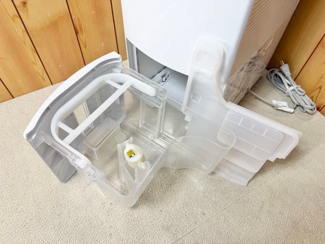 【未使用】パナソニック 衣類乾燥除湿機 F-YHVX120 ハイブリッド式