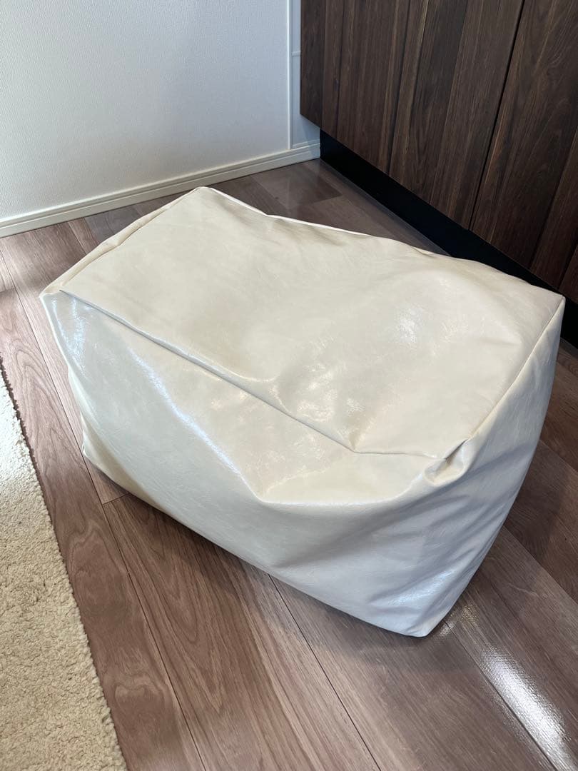 LOOSY オットマン　HUGME