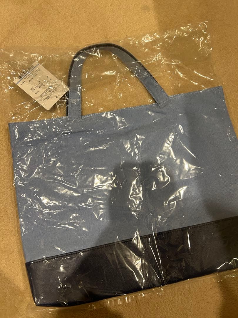 新品 familiar ファミリア 神戸本店 さんちか店限定 マチ付きバッグ