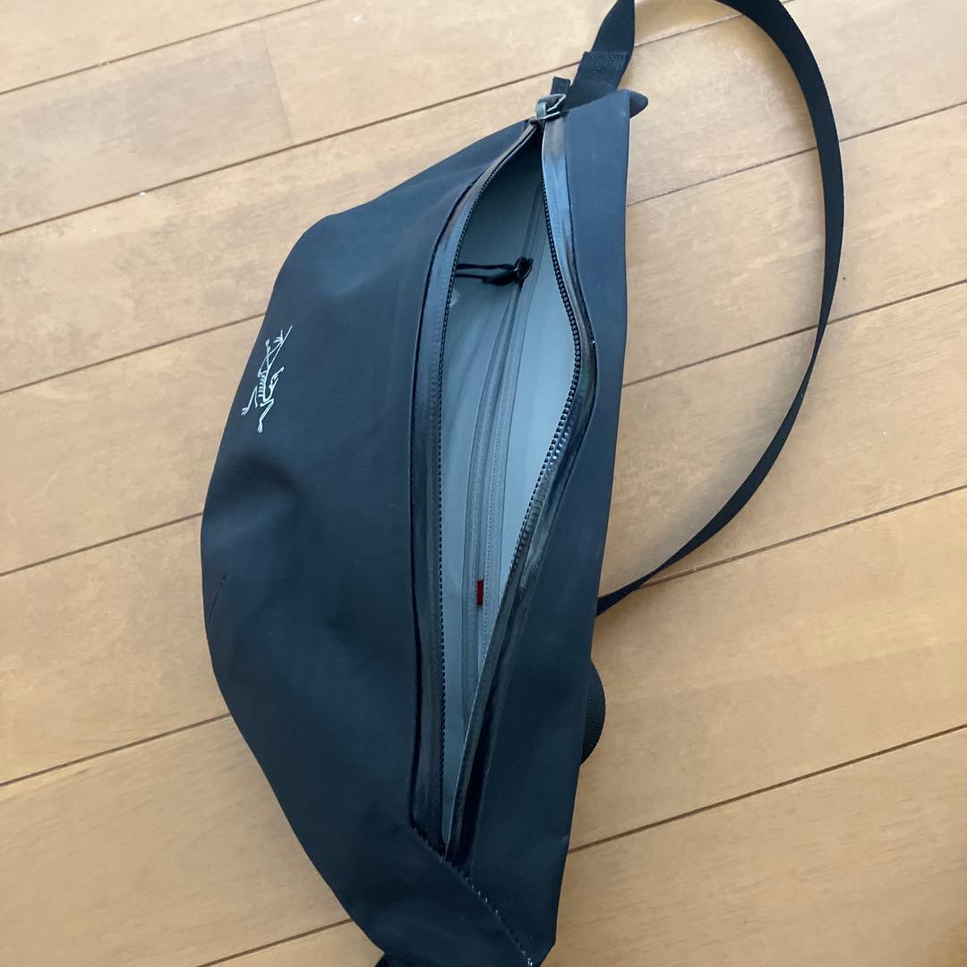 Arc’teryx アークテリクス　グランヴィル クロスボディ バッグ ブラック