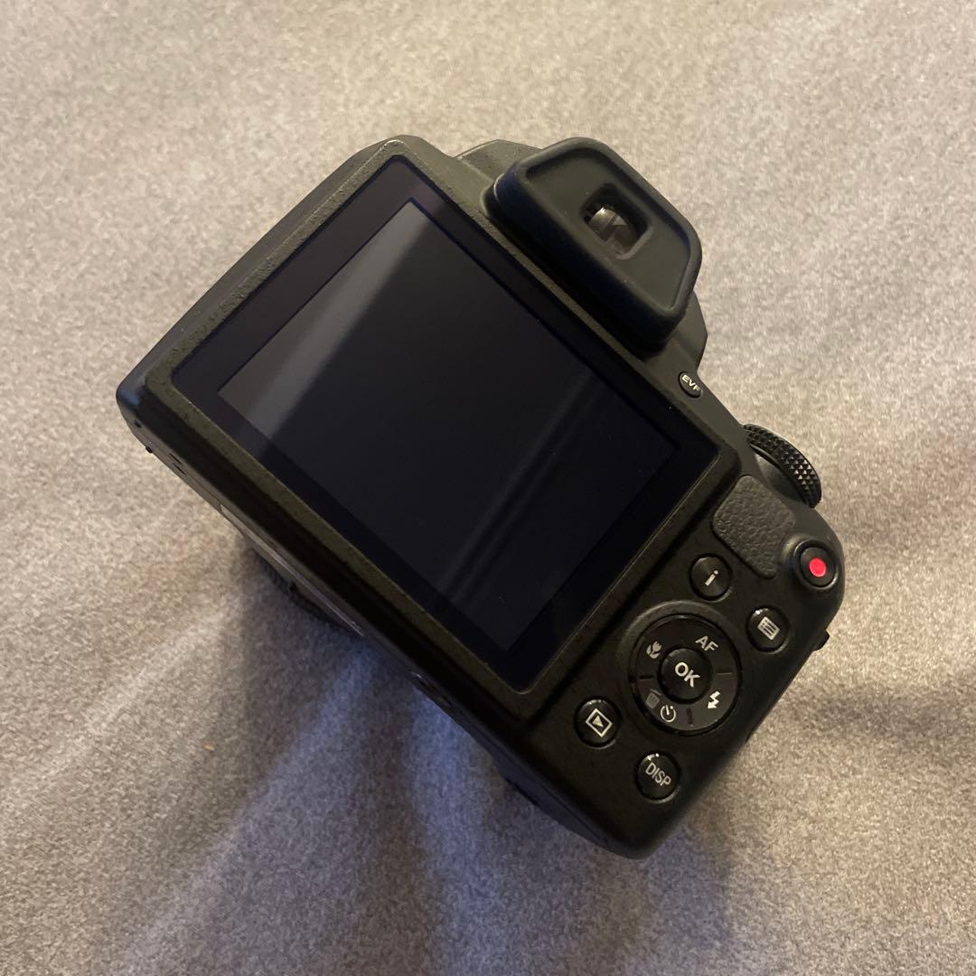 デジタルカメラ 74.PENTAX XG-1