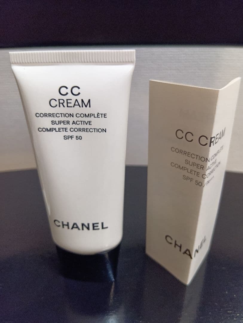 新品未使用　CHANEL CC CREAM 21 ベージュ 30ml