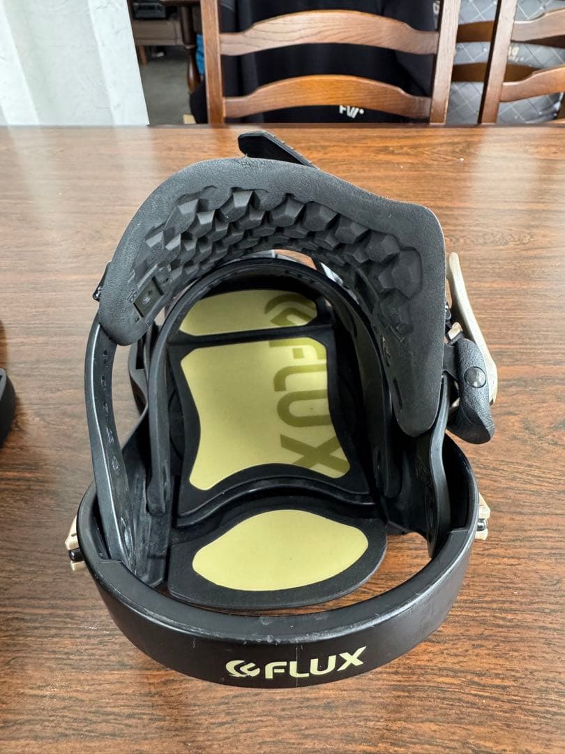 FLUX スノーボードビンディング （レディース）