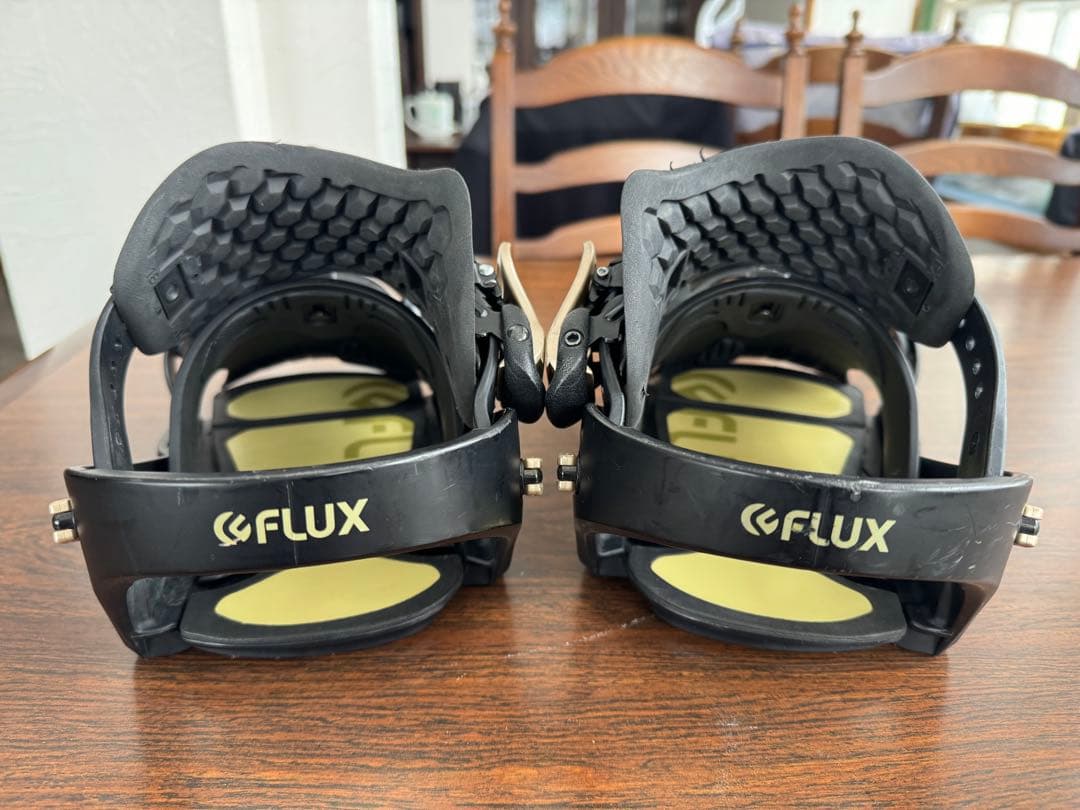 FLUX スノーボードビンディング （レディース）