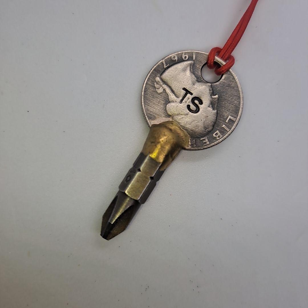 トムサックス　Tom Sachs　Necklace Quarter Screw