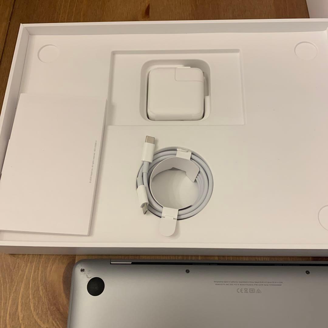 MWTJ2J/A スペースグレイ Apple MacBook Air Reti…