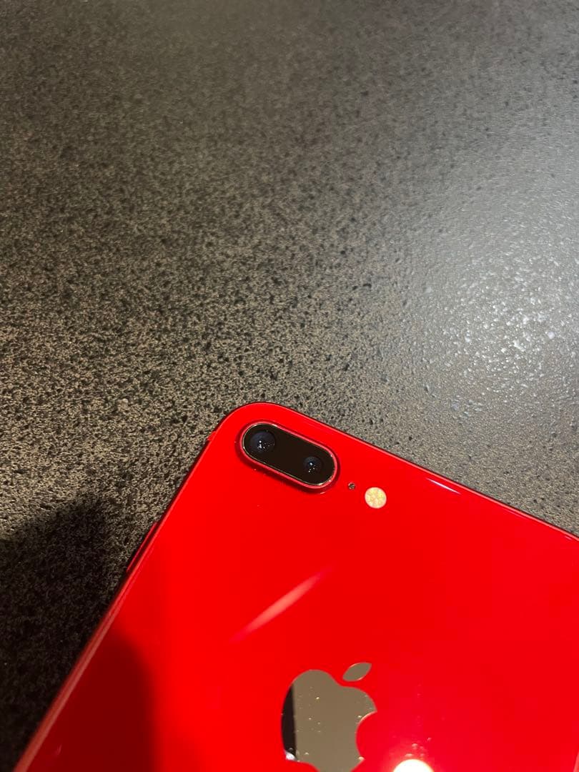 iphone8plus 64G SIM解除済み　レッド美品