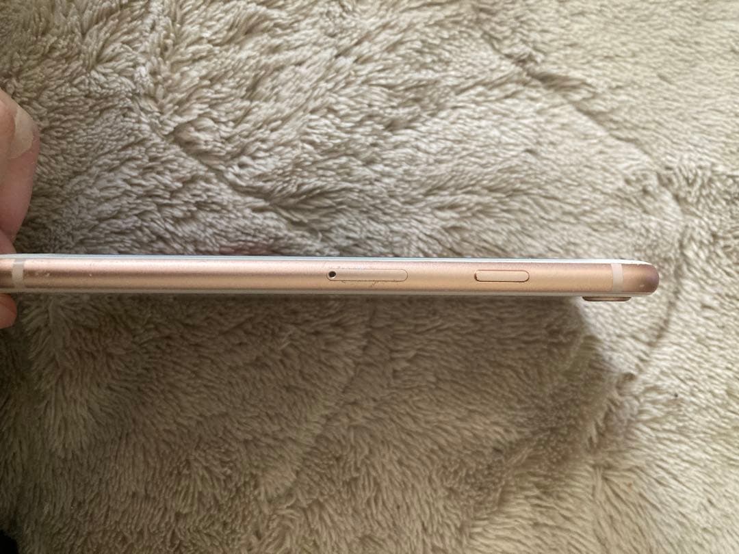 Apple iPhone 8 ゴールド