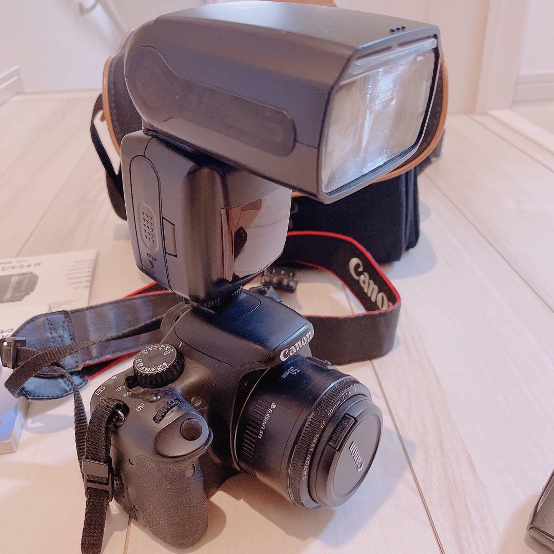 Canon EOS Kiss X4＋50mm単焦点＋ストロボ＋バッグ美品 動確済