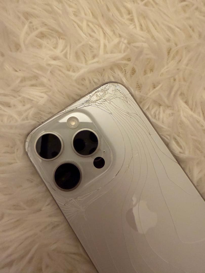 スマートフォン本体 iPhone15pro 512GB