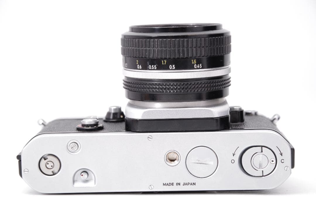 Nikon F2 初期型 / NIKKOR 50mm F1.4 + 28mm