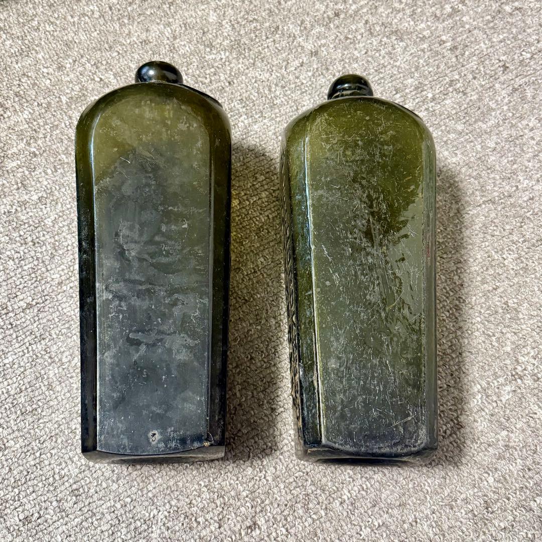 オランダ瓶　ジンボトル　骨董　古いガラス　ガラス瓶 角瓶　レトロ　ヴィンテージ