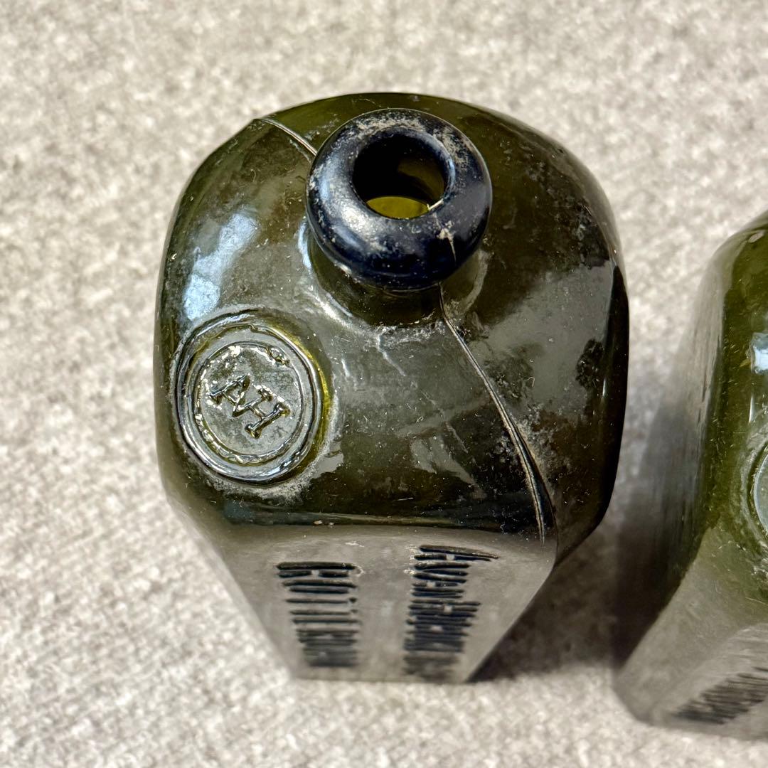 オランダ瓶　ジンボトル　骨董　古いガラス　ガラス瓶 角瓶　レトロ　ヴィンテージ